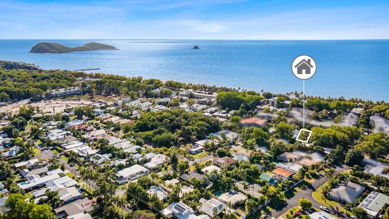 Sandpipers Beach House Palm Cove